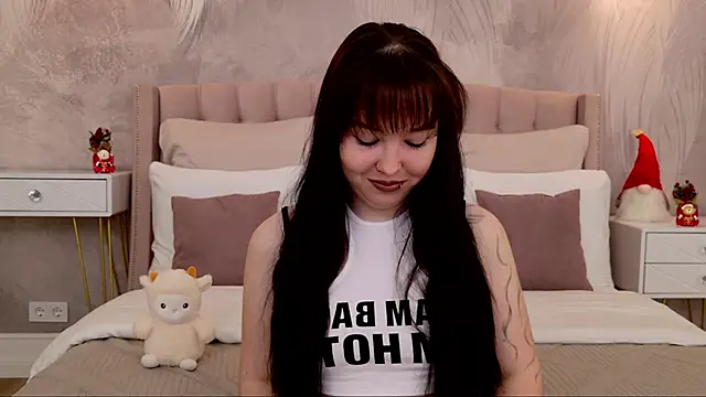 VanessaFields online show from December 2, 2025, 3:03 pm