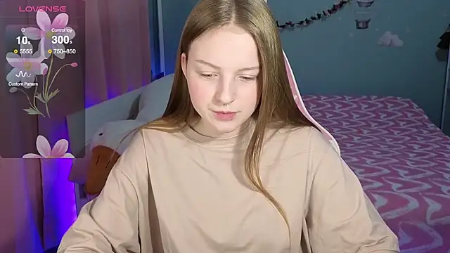 Snapshot of stefaniyaaa chatting on October 8, 2025, 6:19 pm stefaniyaaa online show from October 8, 2025, 6:19 pm