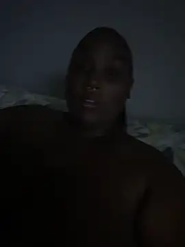 Cocomamii1 online show from November 17, 2025, 6:06 am