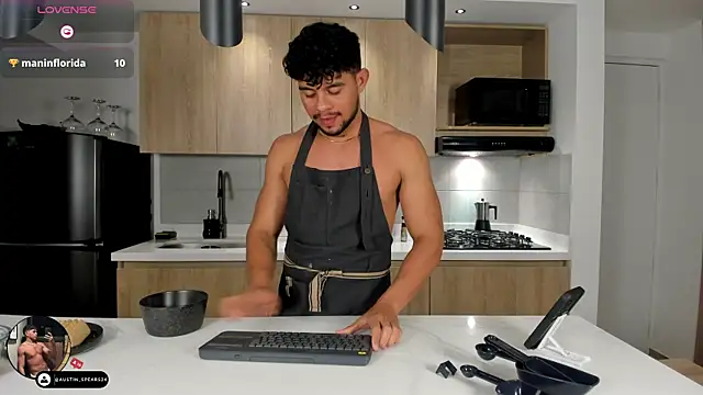 austin spears  online show from April 3, 2026, 1:56 am