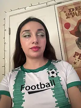 CharmingMaddie online show from February 8, 2026, 6:16 pm