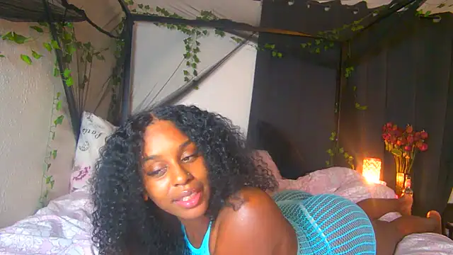 Snapshot of elaasia chatting on May 27, 2026, 11:12 pm elaasia online show from May 27, 2026, 11:12 pm