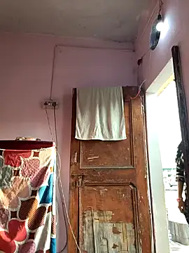 Love-pari077 online show from October 26, 2025, 2:45 am