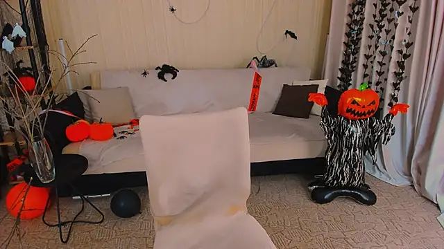 ChristinaConteeree online show from November 3, 2025, 7:50 pm