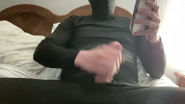 Snapshot of UncutMagic chatting on January 13, 2026, 2:59 am UncutMagic online show from January 13, 2026, 2:59 am