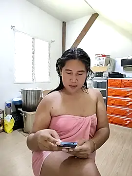 Snapshot of Romantic_Sabrina chatting on September 14, 2025, 2:23 am Romantic Sabrina online show from September 14, 2025, 2:23 am