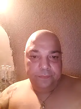 Snapshot of mauri5 chatting on June 18, 2026, 10:37 pm mauri5 online show from June 18, 2026, 10:37 pm