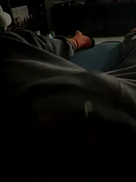 Snapshot of Frankieyyy1 chatting on January 9, 2026, 10:28 pm Frankieyyy1 online show from January 9, 2026, 10:28 pm