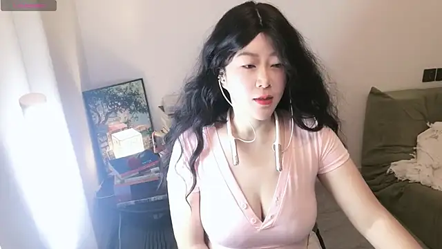 Emmaq996 online show from January 13, 2026, 2:48 am