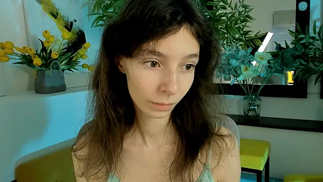 EmmanuellBrown online show from October 26, 2025, 4:13 am