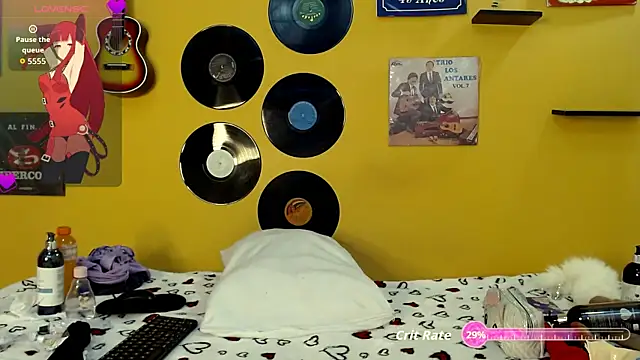 meisevil77 online show from February 17, 2026, 2:31 am