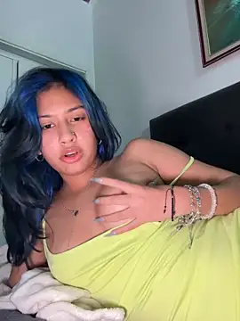 lynn9000 online show from March 22, 2026, 4:27 am