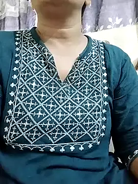 Snapshot of Monika_Telugu_Girl chatting on September 30, 2025, 5:35 am Monika Telugu Girl online show from September 30, 2025, 5:35 am