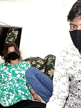 hiddennisha online show from October 5, 2025, 4:53 pm