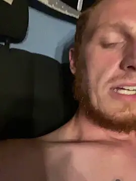 Snapshot of BIGxRED chatting on September 19, 2025, 10:19 am BIGxRED online show from September 19, 2025, 10:19 am