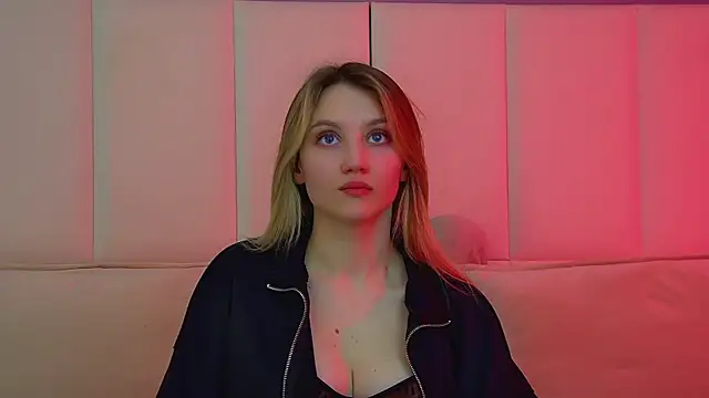 StacyEvances online show from March 11, 2026, 7:08 pm