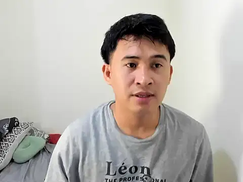 Adim-pinoy146 online show from July 9, 2026, 12:37 pm