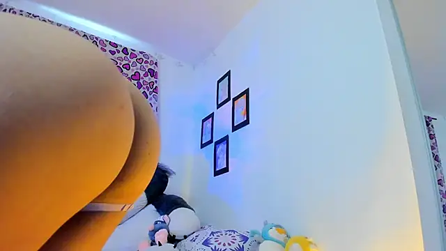 milita houston online show from November 22, 2025, 5:45 pm