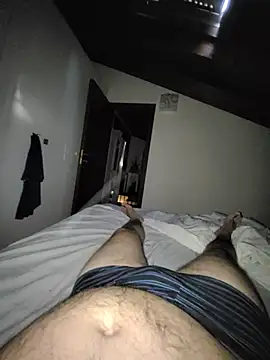 giova17cm online show from May 27, 2026, 7:38 am