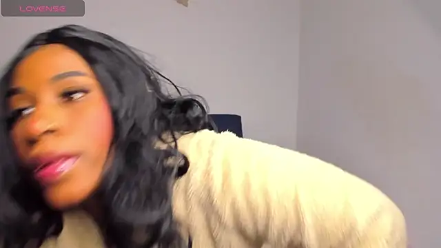 Brandy brown  online show from October 23, 2025, 11:25 pm