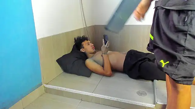 spicy adonhis online show from November 2, 2025, 7:30 pm