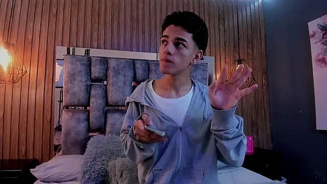 owen  johnson online show from November 14, 2025, 12:20 pm