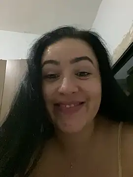 Snapshot of IvettSt_ chatting on April 4, 2026, 4:19 am IvettSt online show from April 4, 2026, 4:19 am