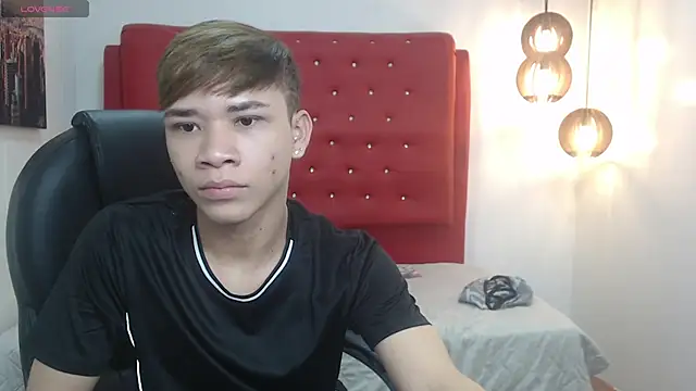 nathanclay online show from November 14, 2025, 3:54 am