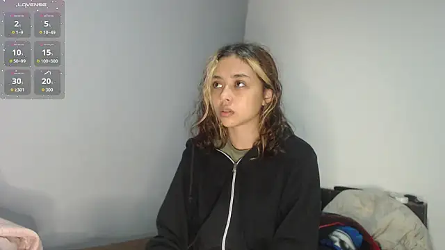 Snapshot of brisazanes chatting on October 11, 2025, 1:17 am brisazanes online show from October 11, 2025, 1:17 am