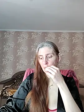 CandiCole online show from May 19, 2026, 7:26 am