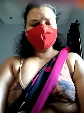 Snapshot of Tamil_Sivani chatting on June 25, 2026, 11:04 am Tamil Sivani online show from June 25, 2026, 11:04 am