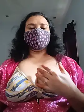 Snapshot of Tamil_Sivani chatting on August 5, 2026, 5:01 am Tamil Sivani online show from August 5, 2026, 5:01 am