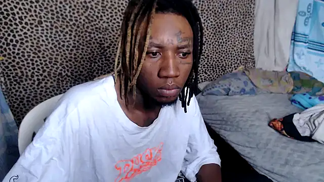 Snapshot of mike_ross11 chatting on July 23, 2026, 1:08 pm mike ross11 online show from July 23, 2026, 1:08 pm