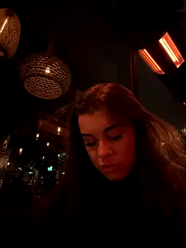 Snapshot of AlitaNova chatting on October 10, 2025, 10:32 pm AlitaNova online show from October 10, 2025, 10:32 pm