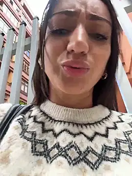 Snapshot of Ninabigtitied chatting on December 20, 2025, 2:42 pm Ninabigtitied online show from December 20, 2025, 2:42 pm