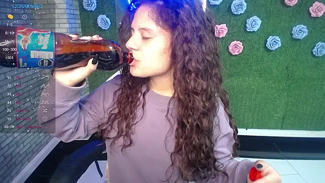 Snapshot of Velvet_Moon_V chatting on February 7, 2026, 1:08 pm Velvet Moon V online show from February 7, 2026, 1:08 pm