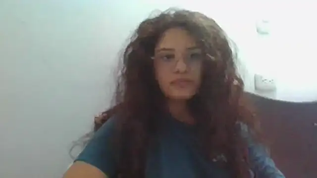 Velvet Moon V online show from April 15, 2026, 7:58 pm