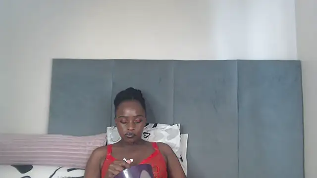 Snapshot of Jah-Queen chatting on March 4, 2026, 8:33 am Jah-Queen online show from March 4, 2026, 8:33 am