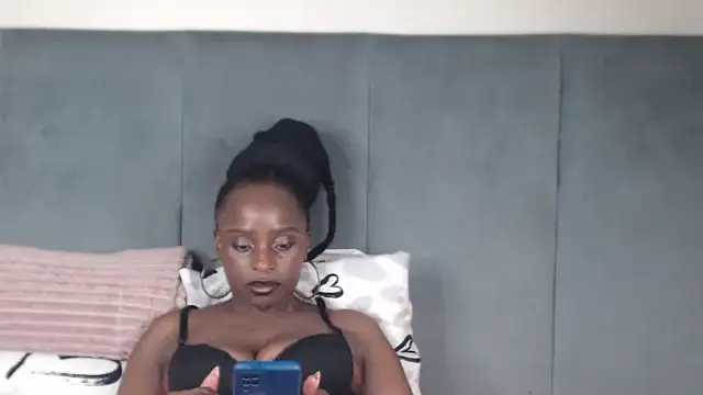 Jah-Queen online show from January 6, 2026, 7:51 pm