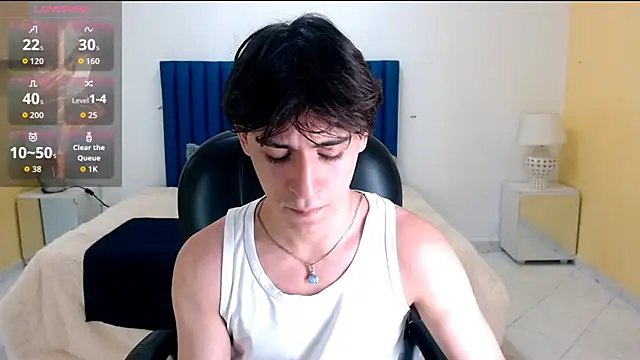 Snapshot of RoberthAlv chatting on February 18, 2026, 2:02 pm RoberthAlv online show from February 18, 2026, 2:02 pm