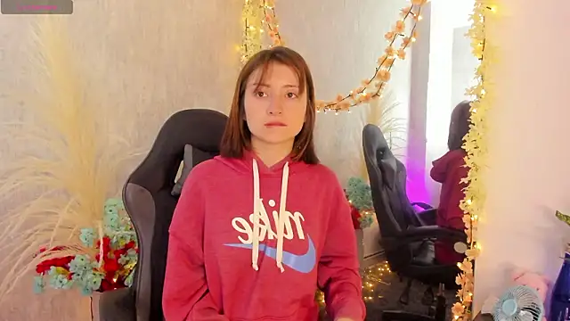 Snapshot of AriMonoban chatting on February 6, 2026, 11:50 am AriMonoban online show from February 6, 2026, 11:50 am