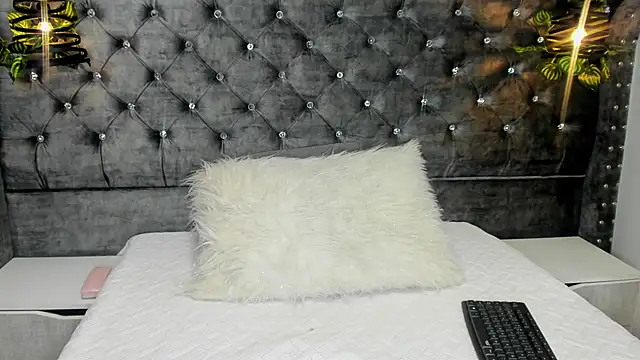 Blushhabex online show from March 31, 2026, 1:57 pm