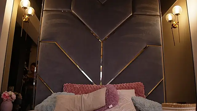  ChloeLee  online show from February 19, 2026, 5:59 am