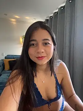 Lily June online show from November 2, 2025, 5:40 pm