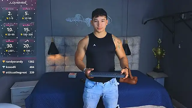 Horny nick18 online show from November 1, 2025, 10:31 am