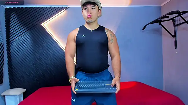 Horny nick18 online show from June 3, 2026, 11:22 am