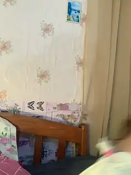 Snapshot of Kimberly-Ferarren chatting on May 29, 2026, 9:32 pm Kimberly-Ferarren online show from May 29, 2026, 9:32 pm