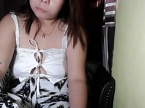 Snapshot of mimi15 chatting on March 2, 2026, 7:09 am mimi15 online show from March 2, 2026, 7:09 am