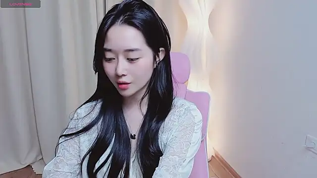 Miu-999 online show from March 31, 2026, 2:08 pm