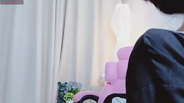 Miu-999 online show from April 10, 2026, 2:07 am